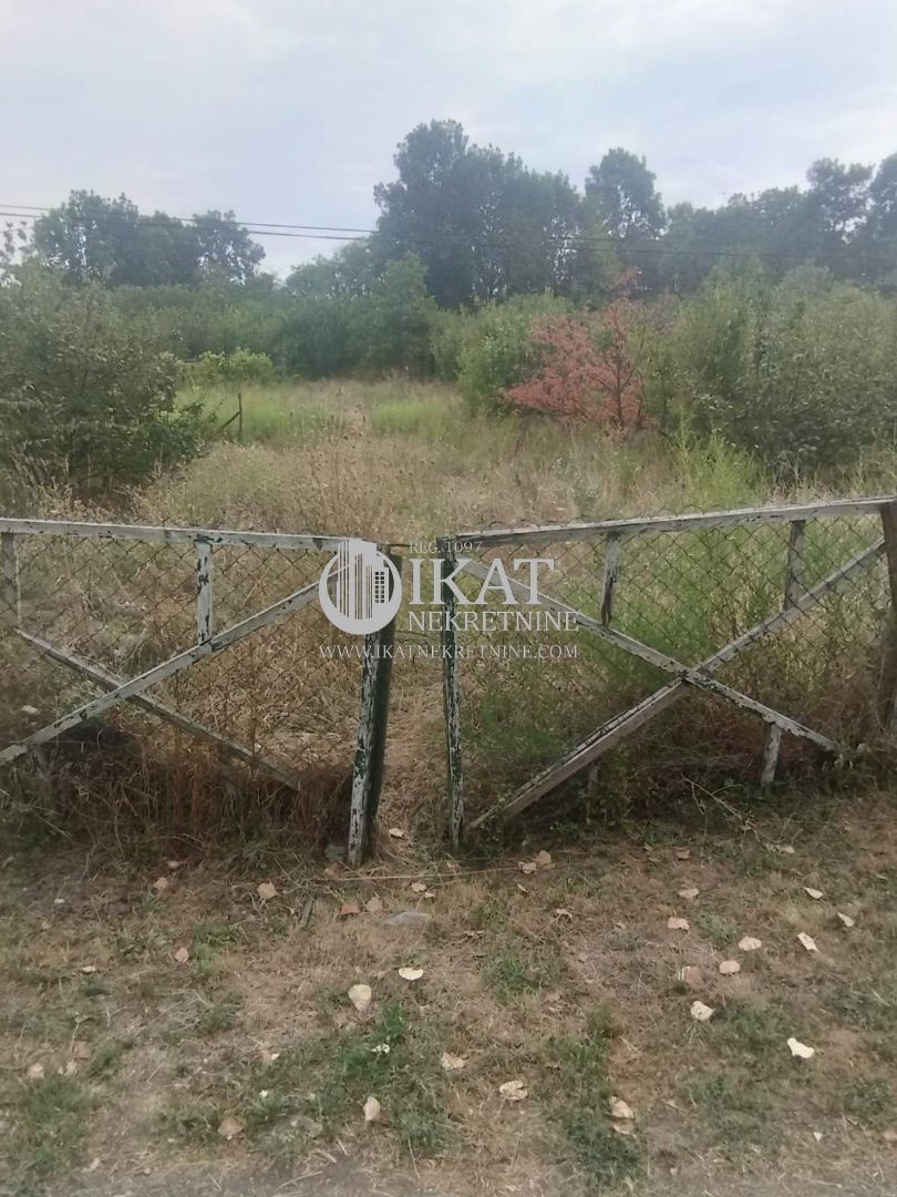 Plac Vučak, Smederevo 108 ari ID#3657