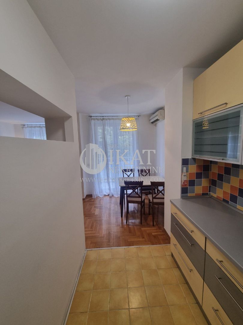 Zemun, Radnička 60m2 dvosoban stan ID#3824