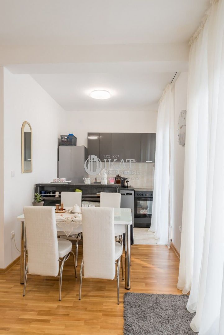 Vrnjačka Banja, apartman 78,48m2 sa terasom ID#4043