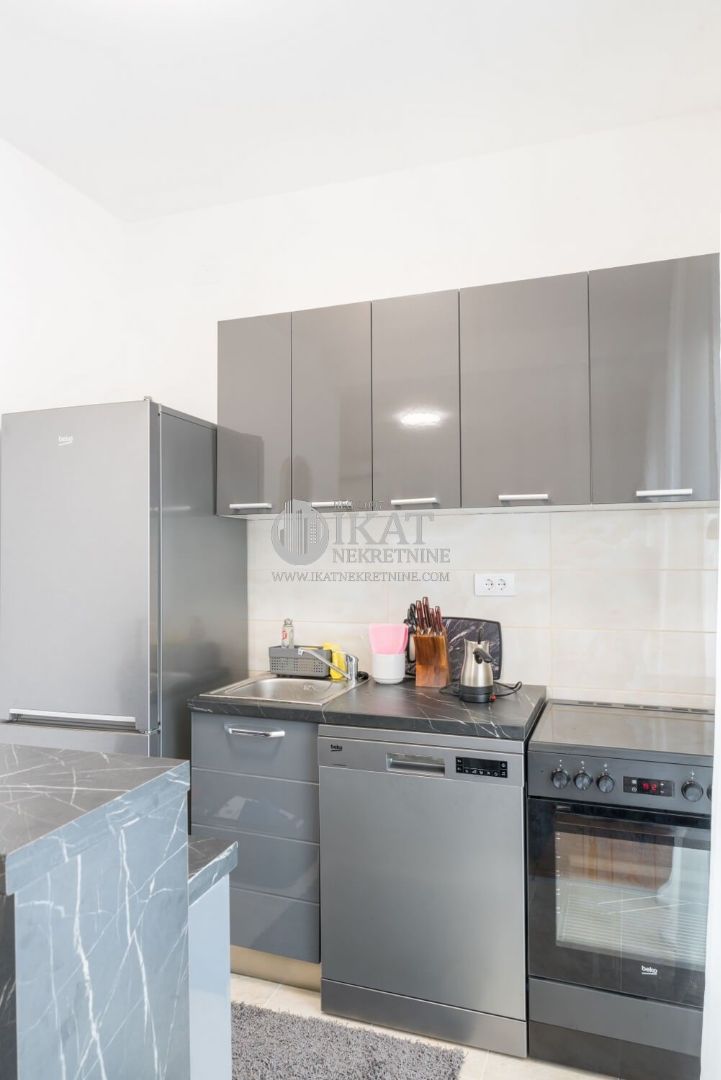 Vrnjačka Banja, apartman 78,48m2 sa terasom ID#4043